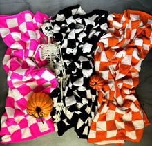 Load image into Gallery viewer, Checkered Blanket