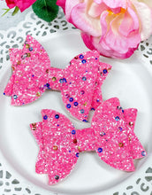 Load image into Gallery viewer, Glitter Bows