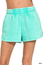 Load image into Gallery viewer, Fleece Shorts Acid Wash &amp; Solid
