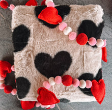 Load image into Gallery viewer, Cozy Heart Blanket
