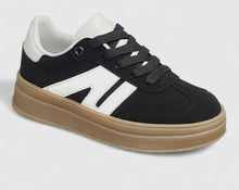 Load image into Gallery viewer, Cowgirl Kicks
