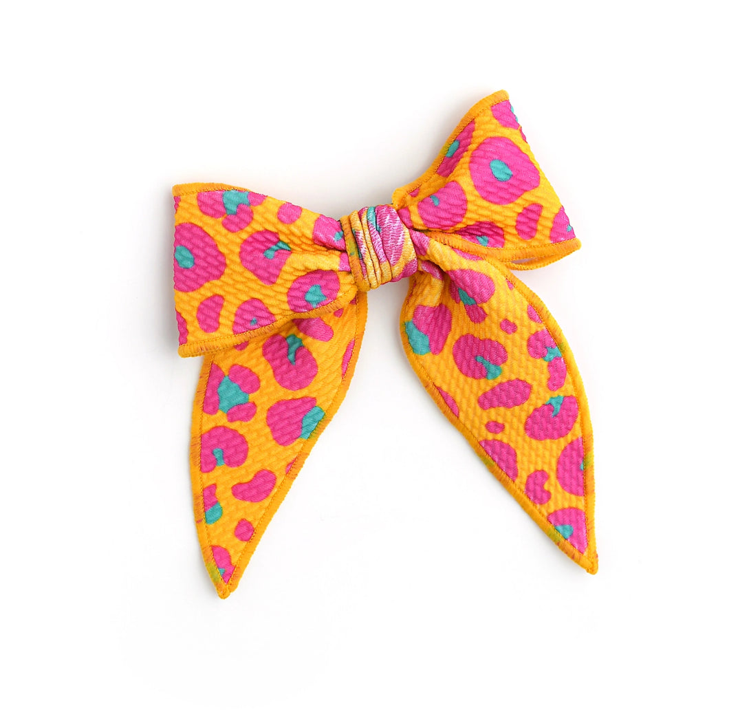 Kelly Cheetah Clip Bow