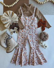 Load image into Gallery viewer, Turtleneck- Brown
