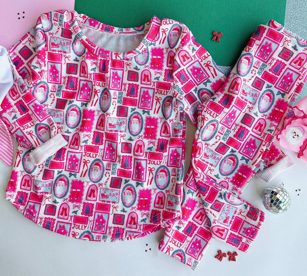 Pink Christmas Collage Lounge Set