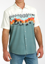 Load image into Gallery viewer, Cinch Men&#39;s Short Sleeve Multicolor Camp Shirt
