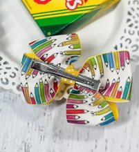 Load image into Gallery viewer, School Books and Pencils Bow
