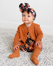 Load image into Gallery viewer, Hazelnut Cardigan
