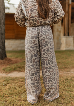 Load image into Gallery viewer, Western Camo Sweatpants
